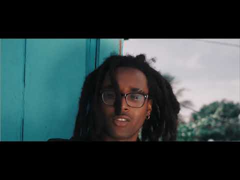 Laby feat trapizz- Money