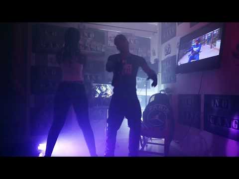 Steph - No gang