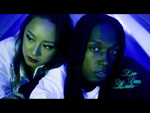 Svudvde - L'un dans l'autre