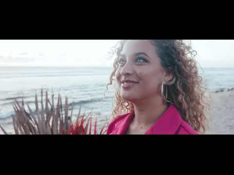 Stéphanie Thazar - Chéri Dou
