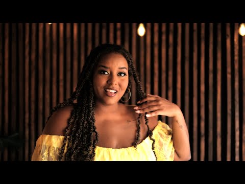 Maurane Voyer - Bisous (official Visualizer)