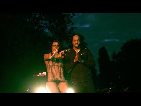 À La Base - Katharina X Sansand