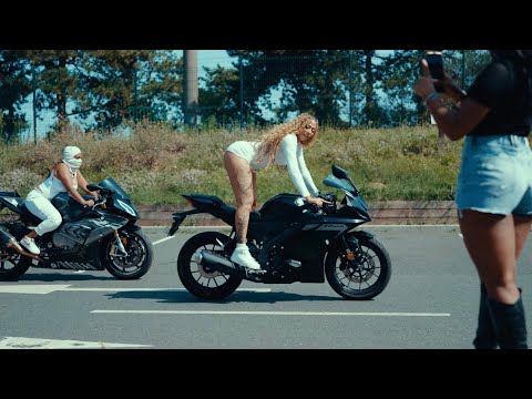 Shannon & Natoxie - Pomme D'api